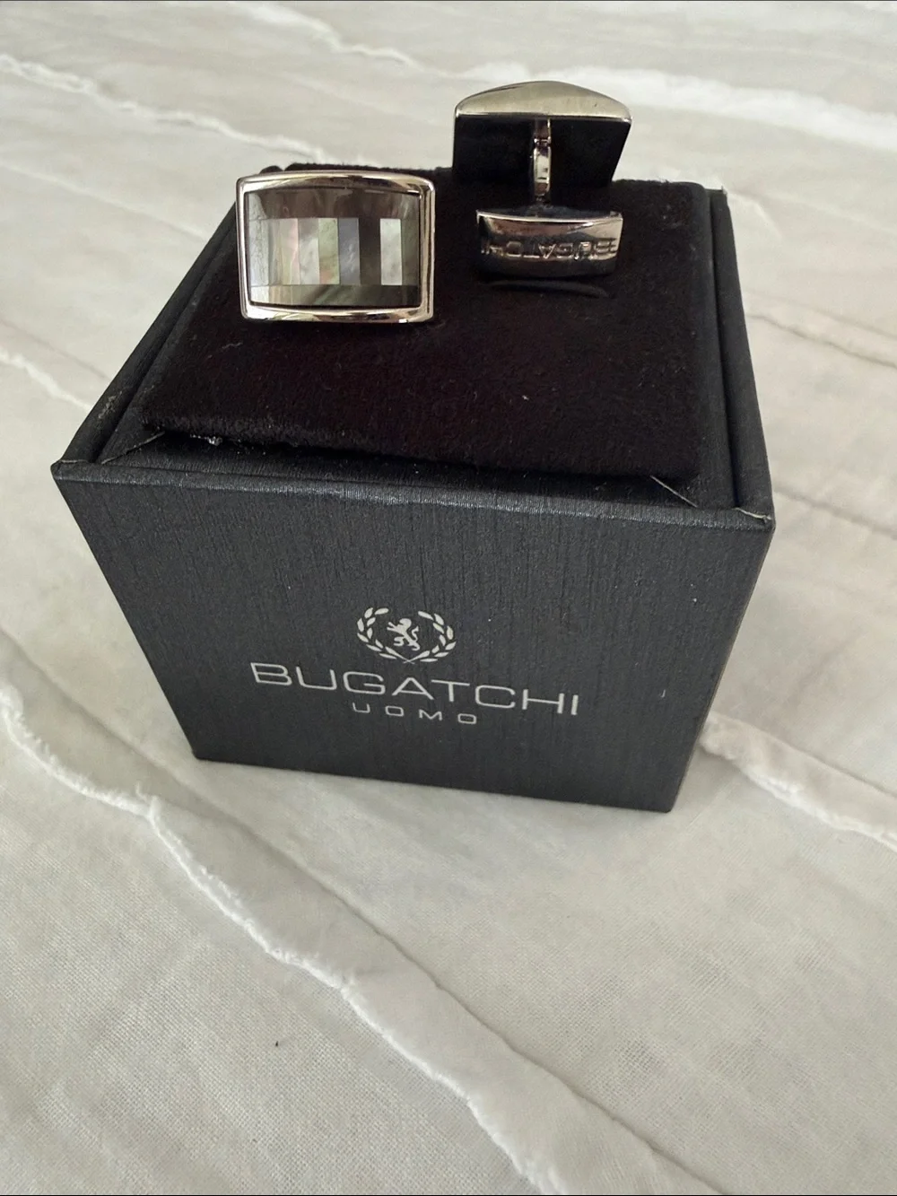 Bugatchi sleek cufflinks